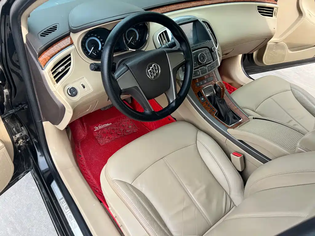 Buick LaCrosse — миниатюра 13