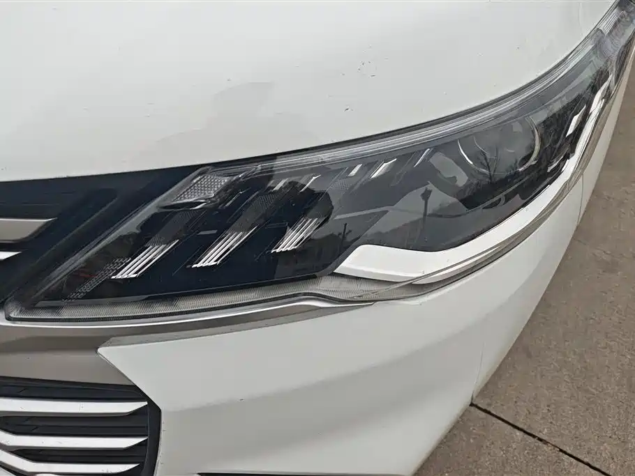 SAIC MAXUS CHASE G50