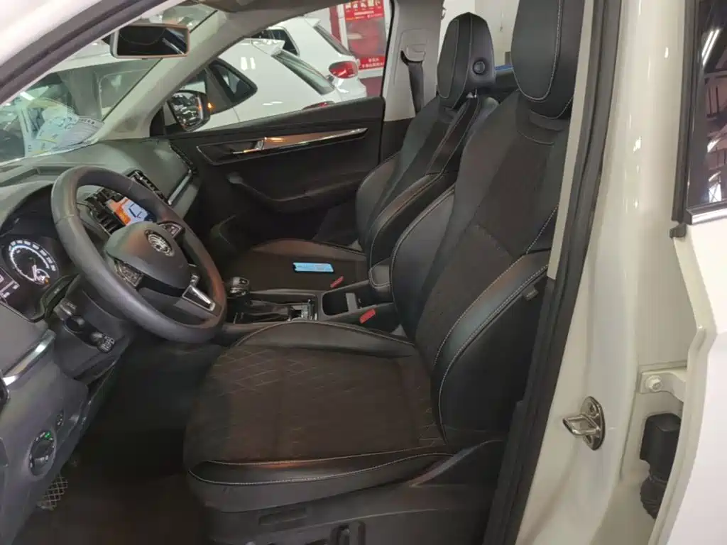 Skoda Karoq — миниатюра 15