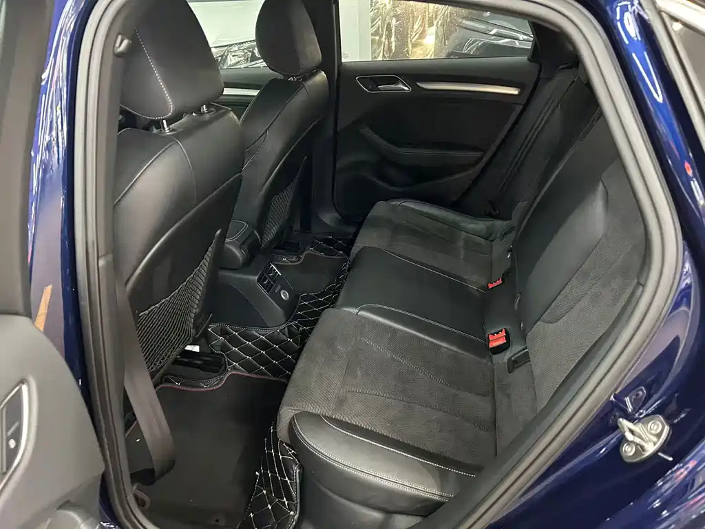 Audi S3 — миниатюра 9