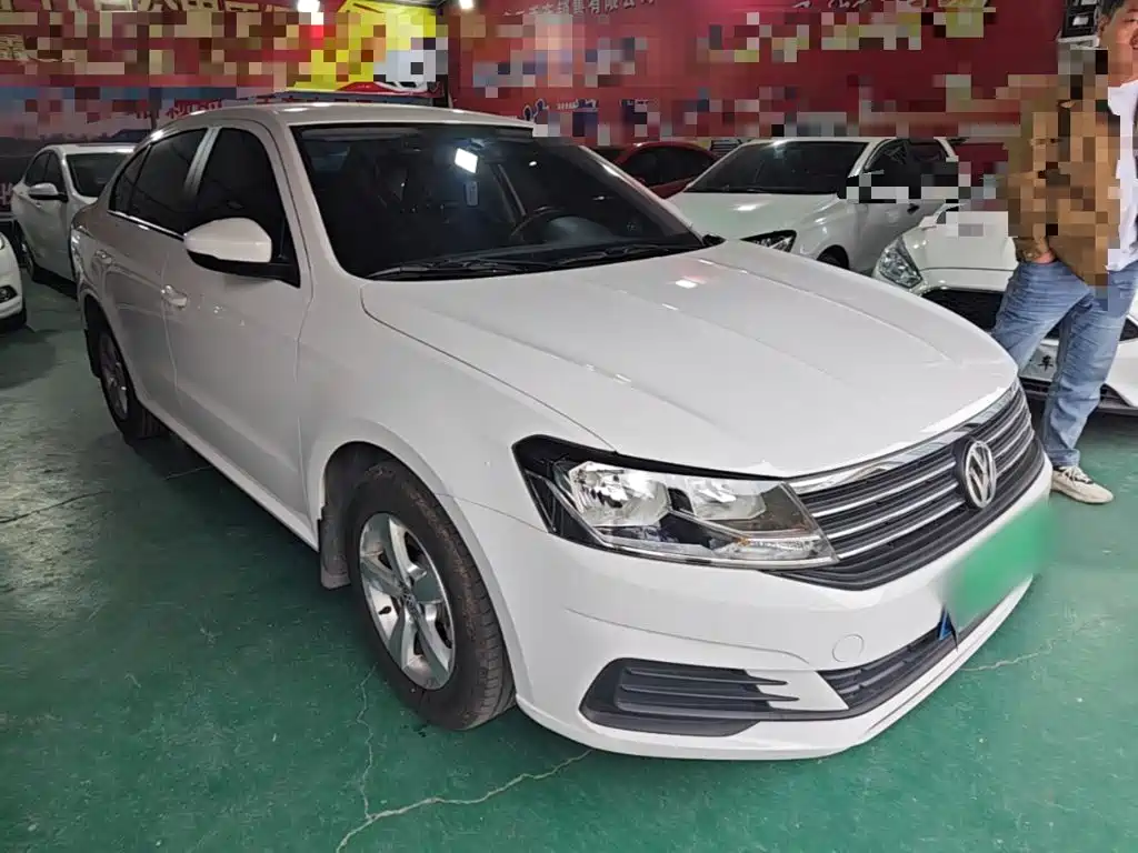 Volkswagen Lavida — миниатюра 4