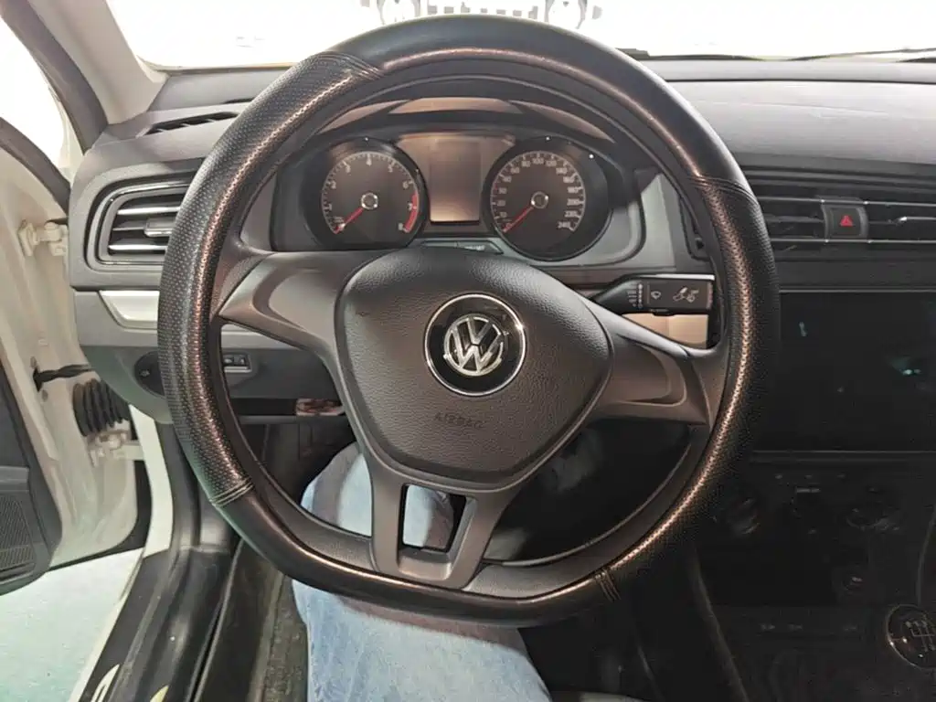 Volkswagen Lavida — миниатюра 11