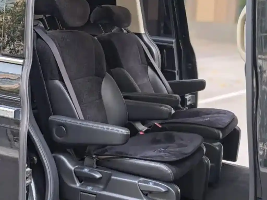 Honda Elysion — миниатюра 5