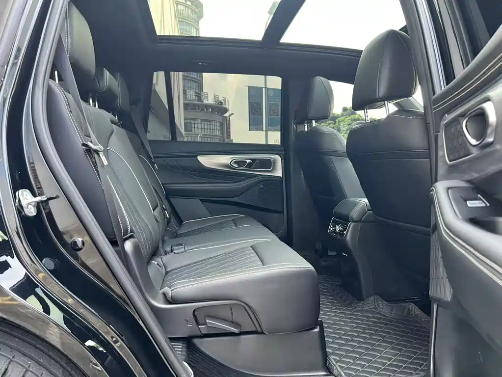 GAC Motor Trumpchi GS8 — миниатюра 15