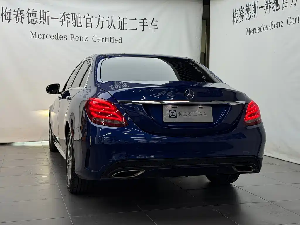 Mercedes-Benz C-Class — миниатюра 13