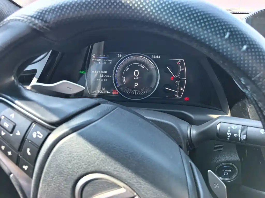 Lexus ES — миниатюра 11