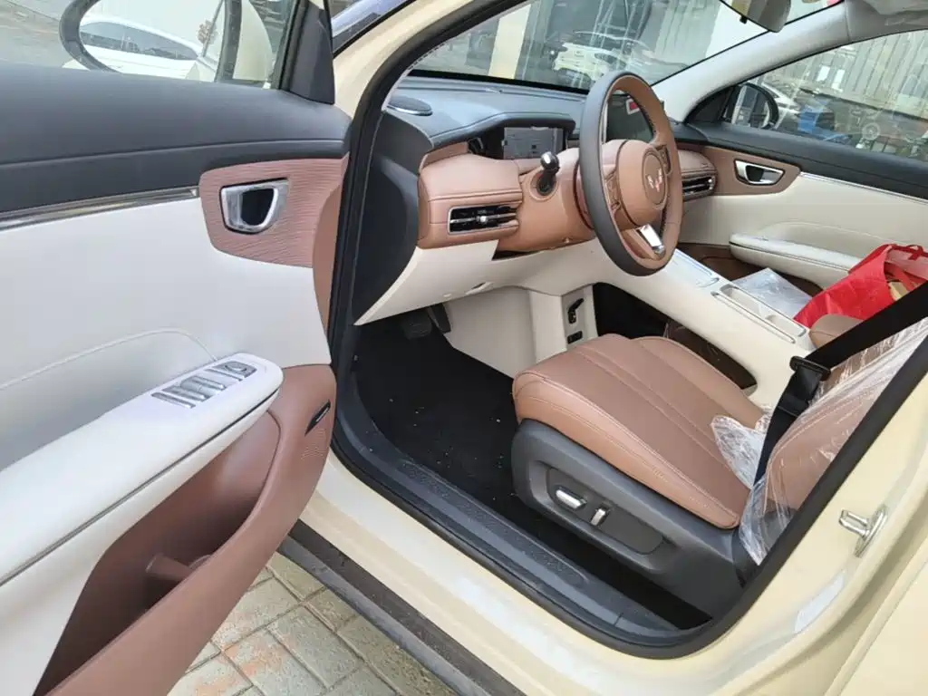 Wuling Binguo S — миниатюра 16