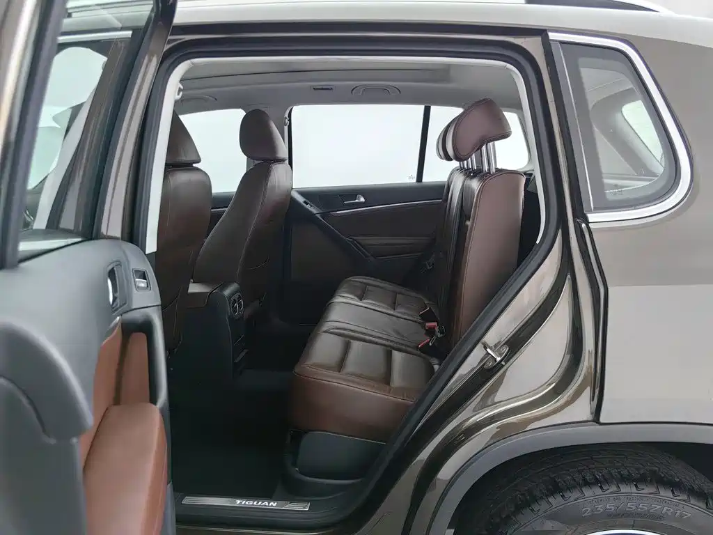 Volkswagen Tiguan — миниатюра 15