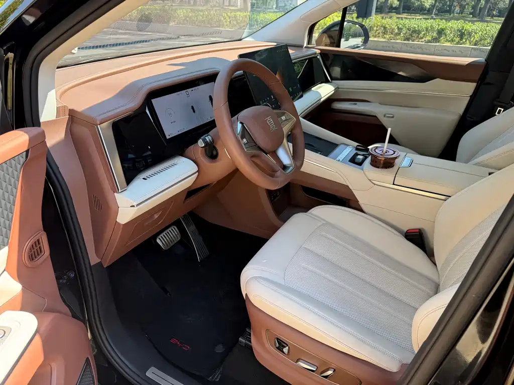 BYD Xia — миниатюра 8