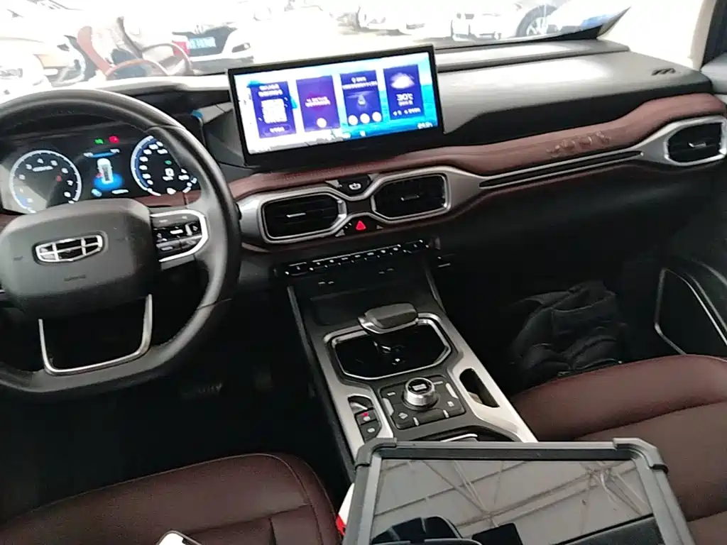 Geely Haoyue — миниатюра 13