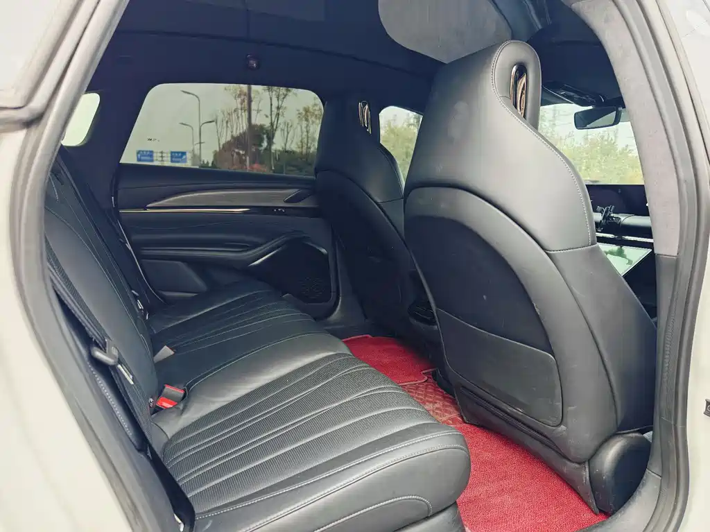 ZHIJI AUTOMOBILE ZHIJI L7