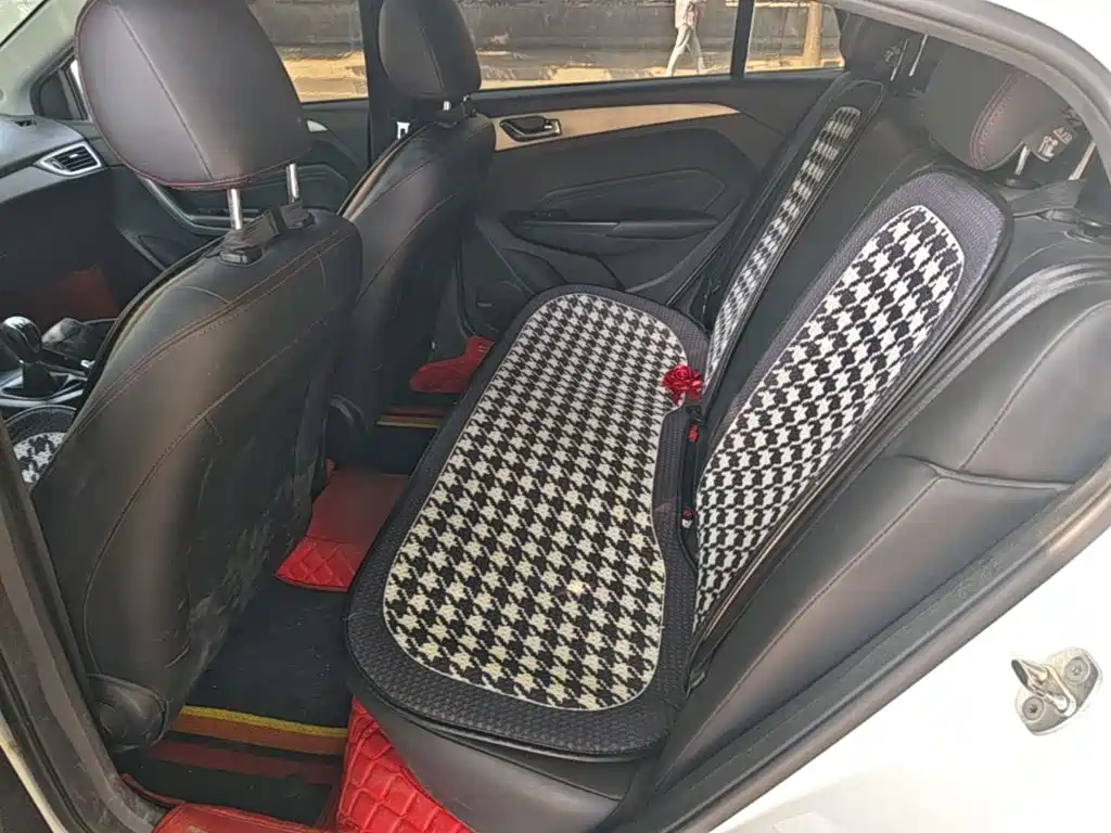 Chery Arrizo 5 — миниатюра 17