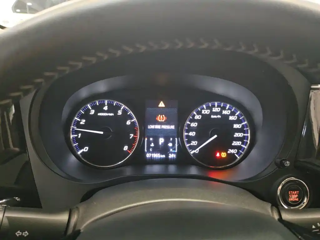 Mitsubishi Outlander — миниатюра 12