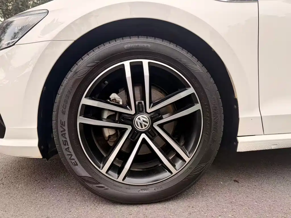 Volkswagen Lamando — миниатюра 10