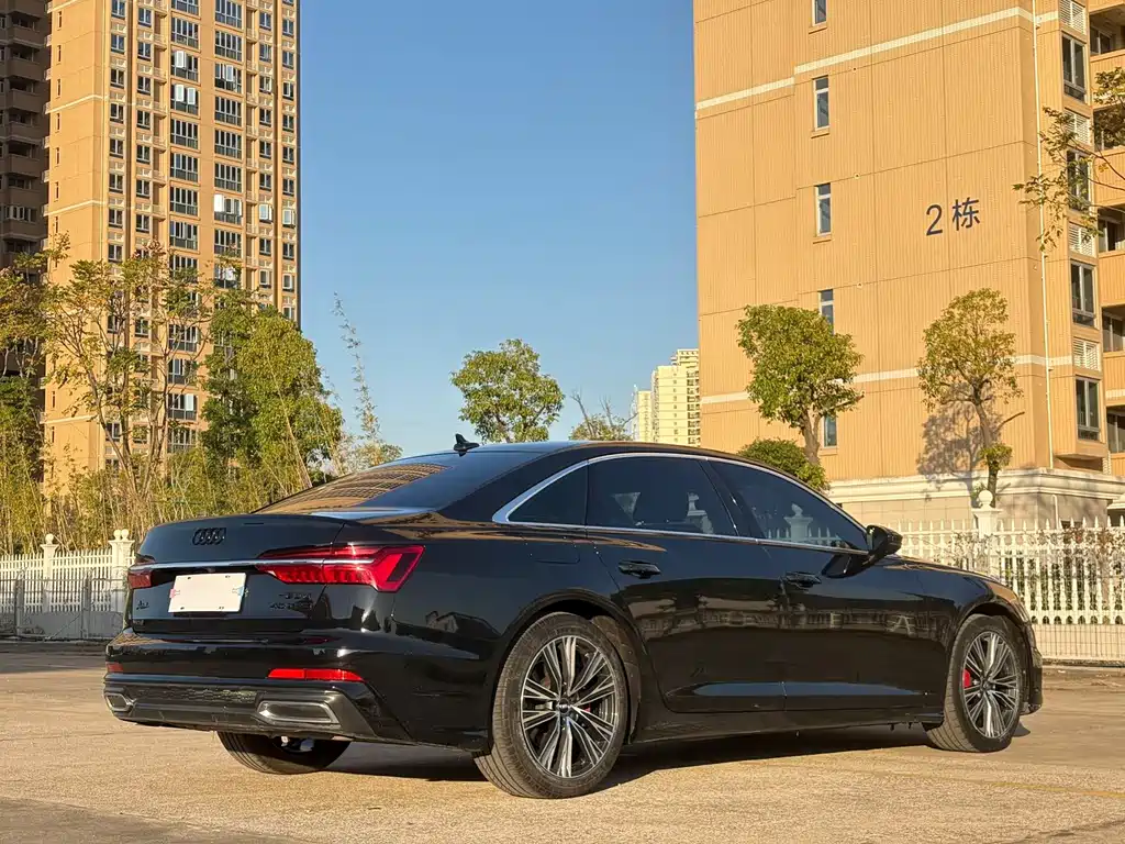 Audi A6L — миниатюра 7