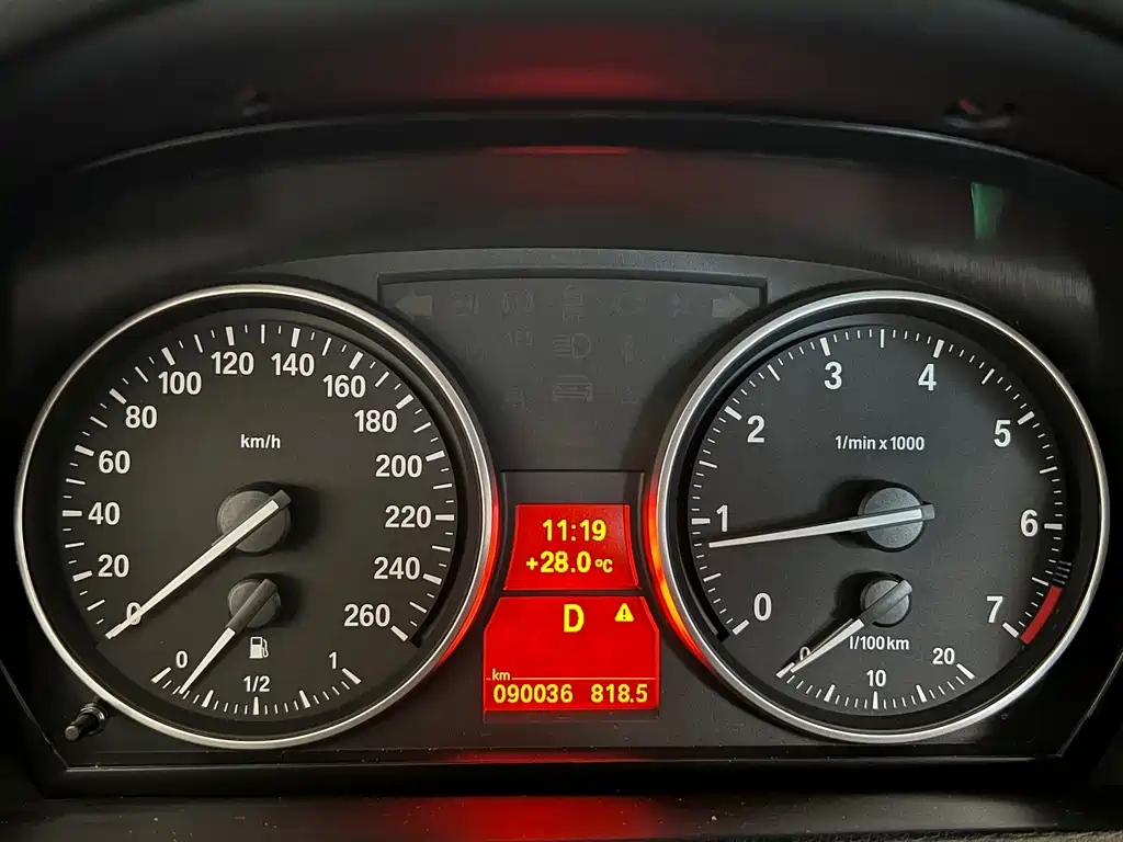 BMW X1 — миниатюра 11