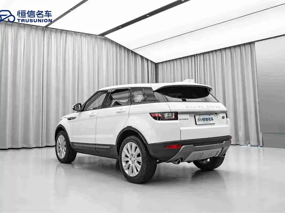Land Rover Evoque — миниатюра 7