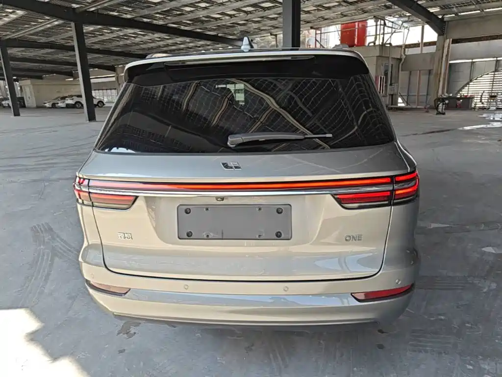 Li Auto Li ONE — миниатюра 6
