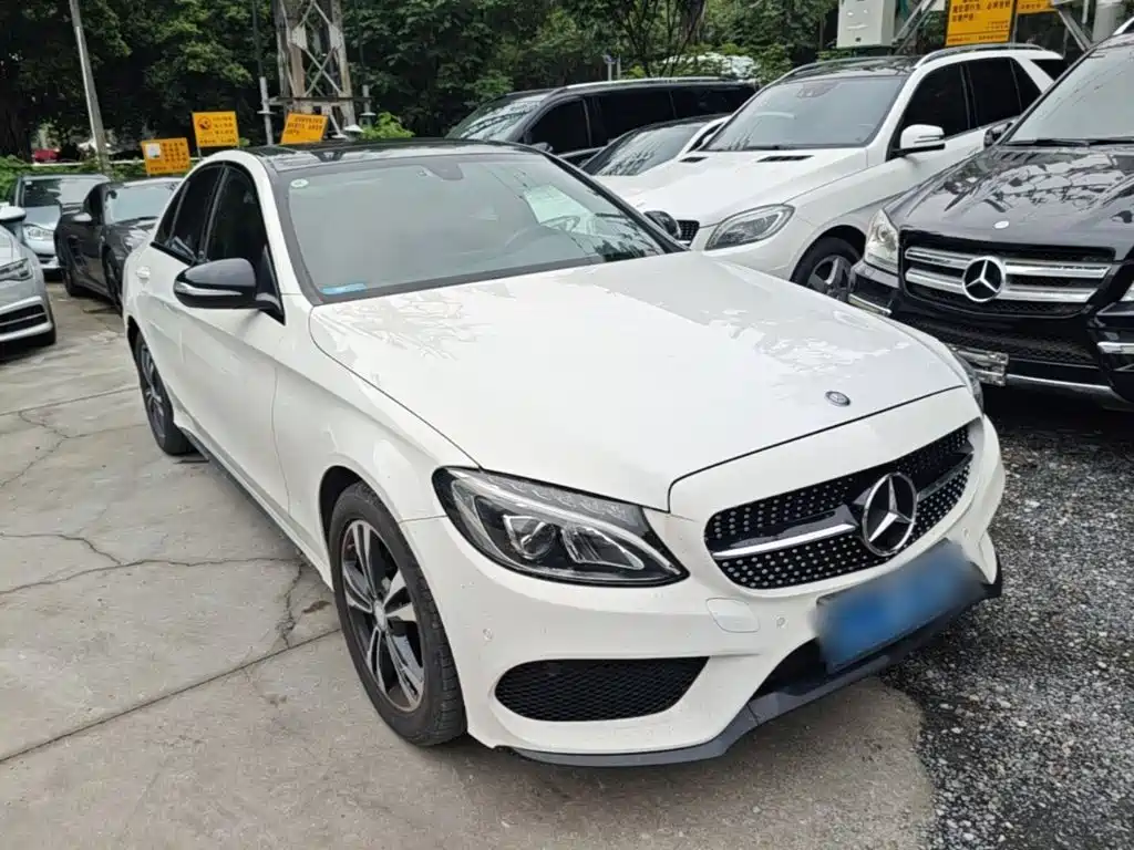 Mercedes-Benz C-Class — миниатюра 4