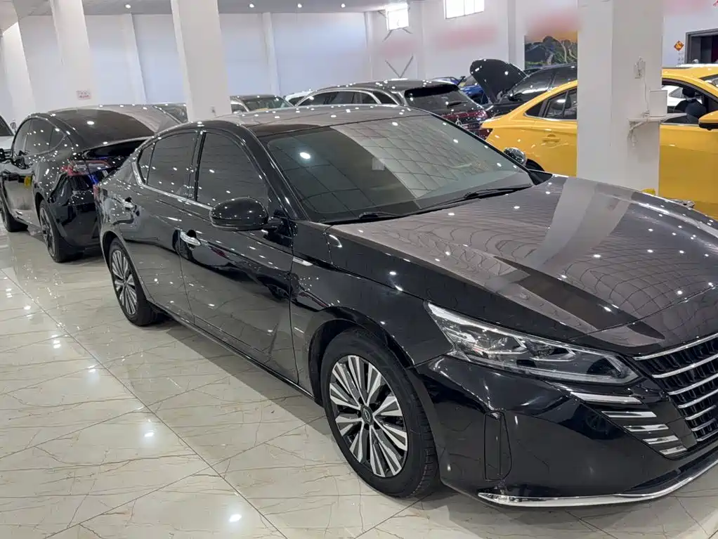 Nissan Teana — миниатюра 13