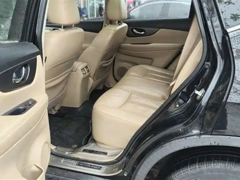 Nissan X-Trail — миниатюра 6