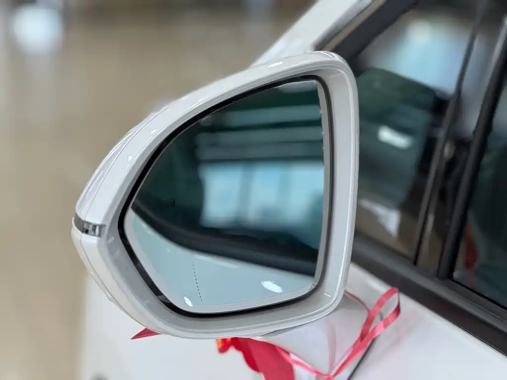 Buick Century 2023 2.0T мест