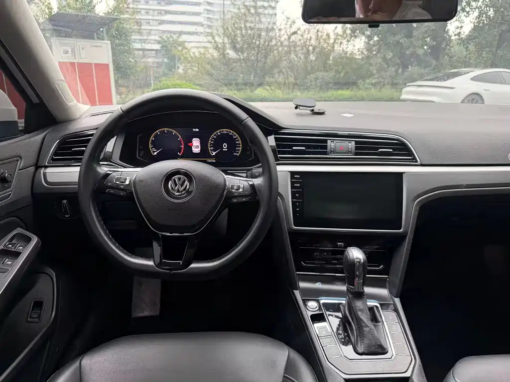 Volkswagen Lamando — миниатюра 16