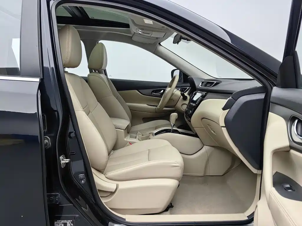 Nissan X-Trail — миниатюра 23
