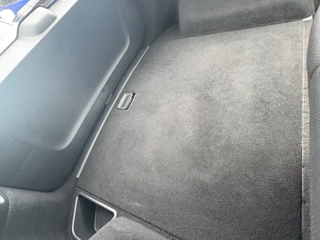 Roewe RX5 MAX — миниатюра 12