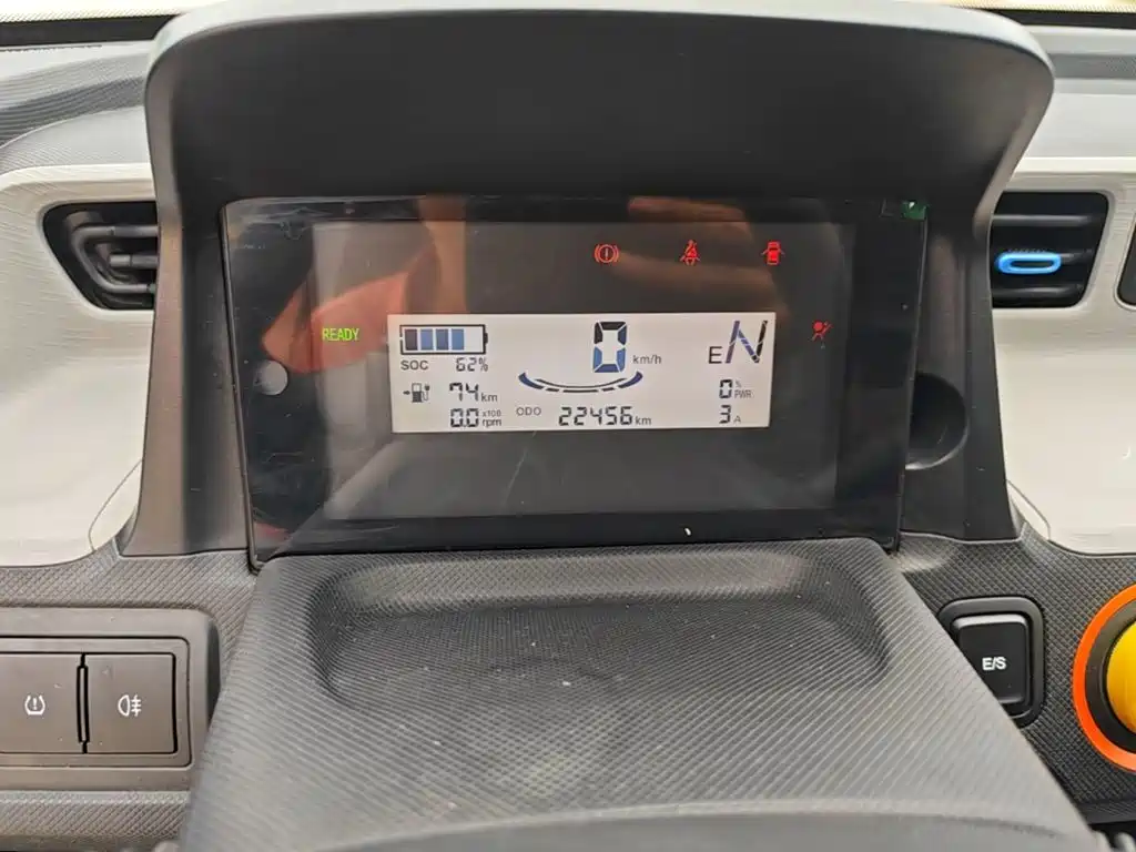 Wuling MINIEV — миниатюра 12