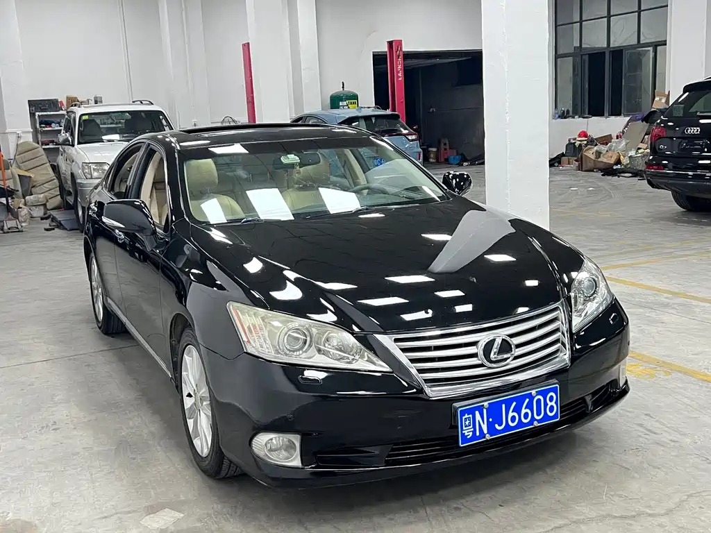 Lexus ES — миниатюра 3