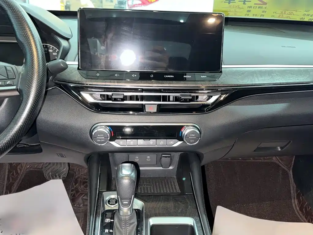 Nissan Teana — миниатюра 7