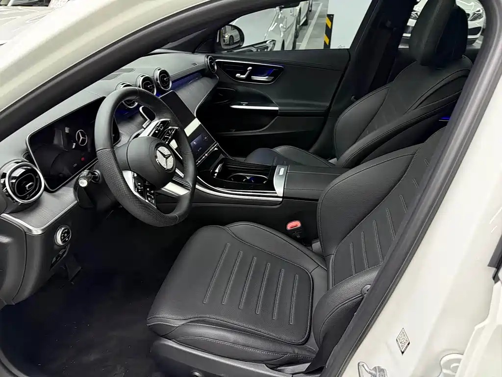 Mercedes-Benz C-Class — миниатюра 5
