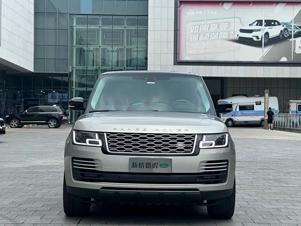Land Rover Range Rover 2020 3.0 L6 Long Wheelbase