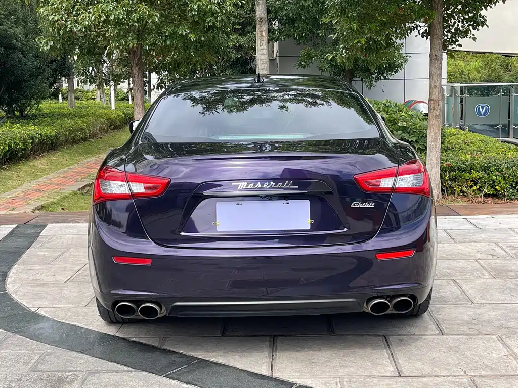 MASERATI GHIBLI