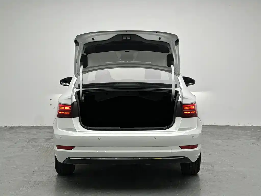Volkswagen Sagitar 2021 280TSI DSG Comfort Smart Connect
