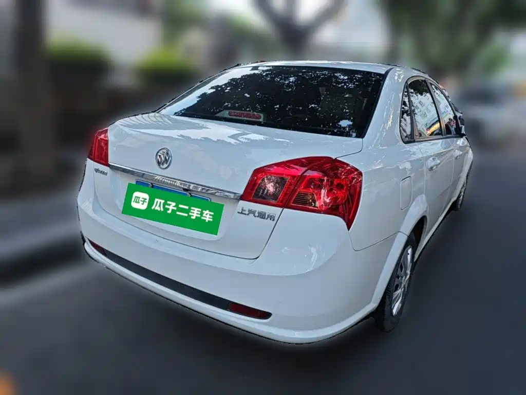 Buick Excelle — миниатюра 4