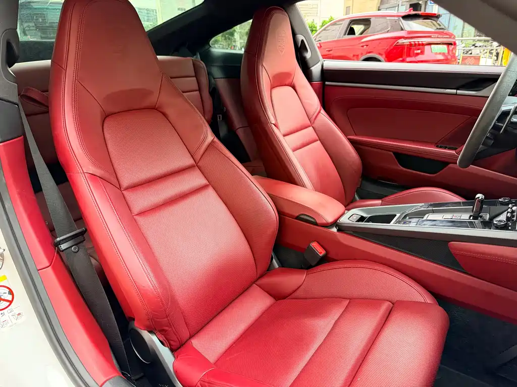 Porsche 911 2022 Carrera 3.0T