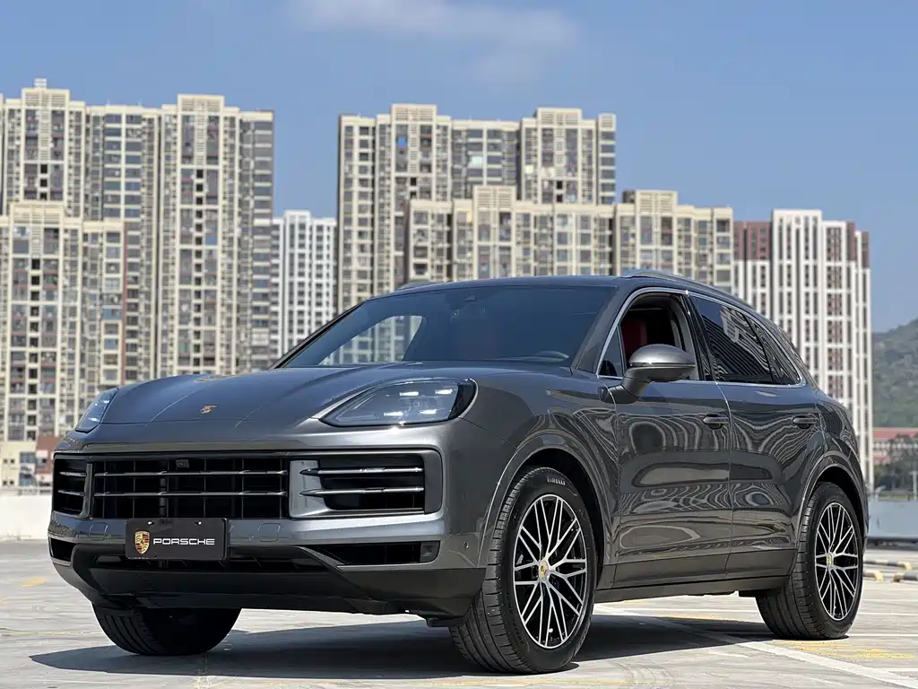 Porsche Cayenne 2024