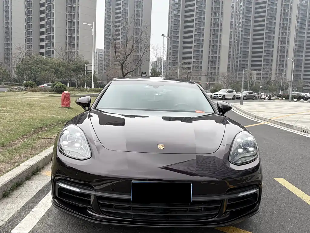 Porsche Panamera — миниатюра 2