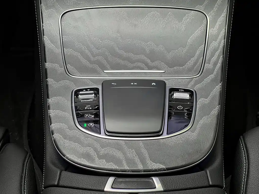 Mercedes-Benz CLS — миниатюра 18