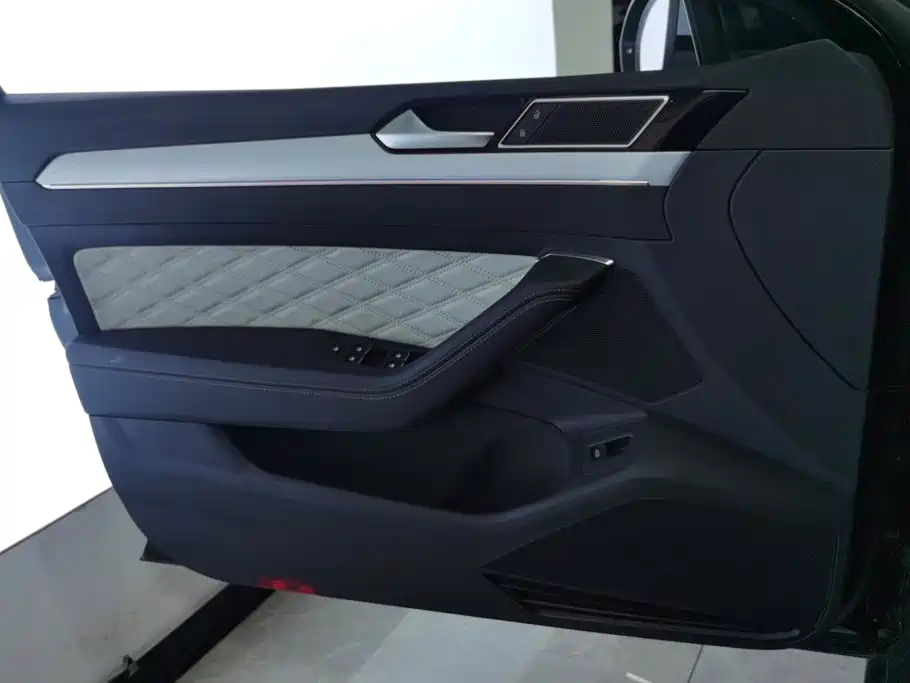 Volkswagen Magotan — миниатюра 7