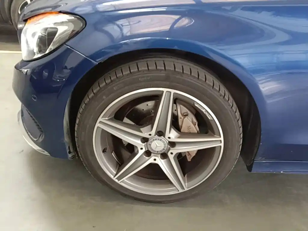 Mercedes-Benz C-Class (Import) — миниатюра 23
