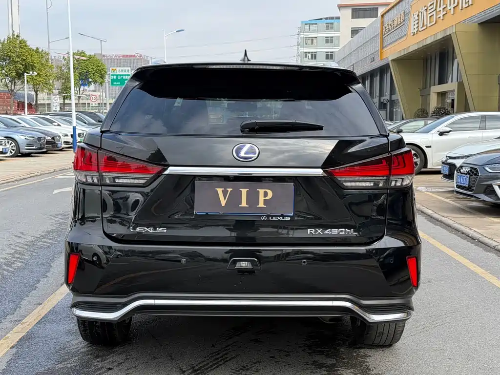 Lexus RX 2020 450hL 7 мест