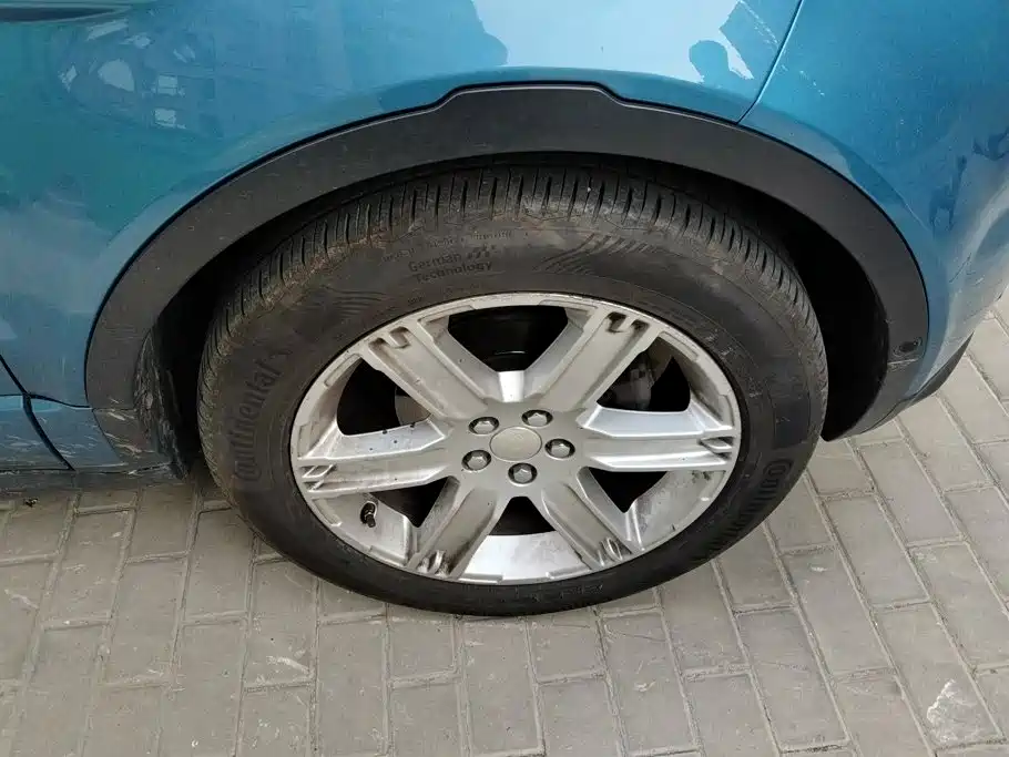 Land Rover Evoque — миниатюра 6