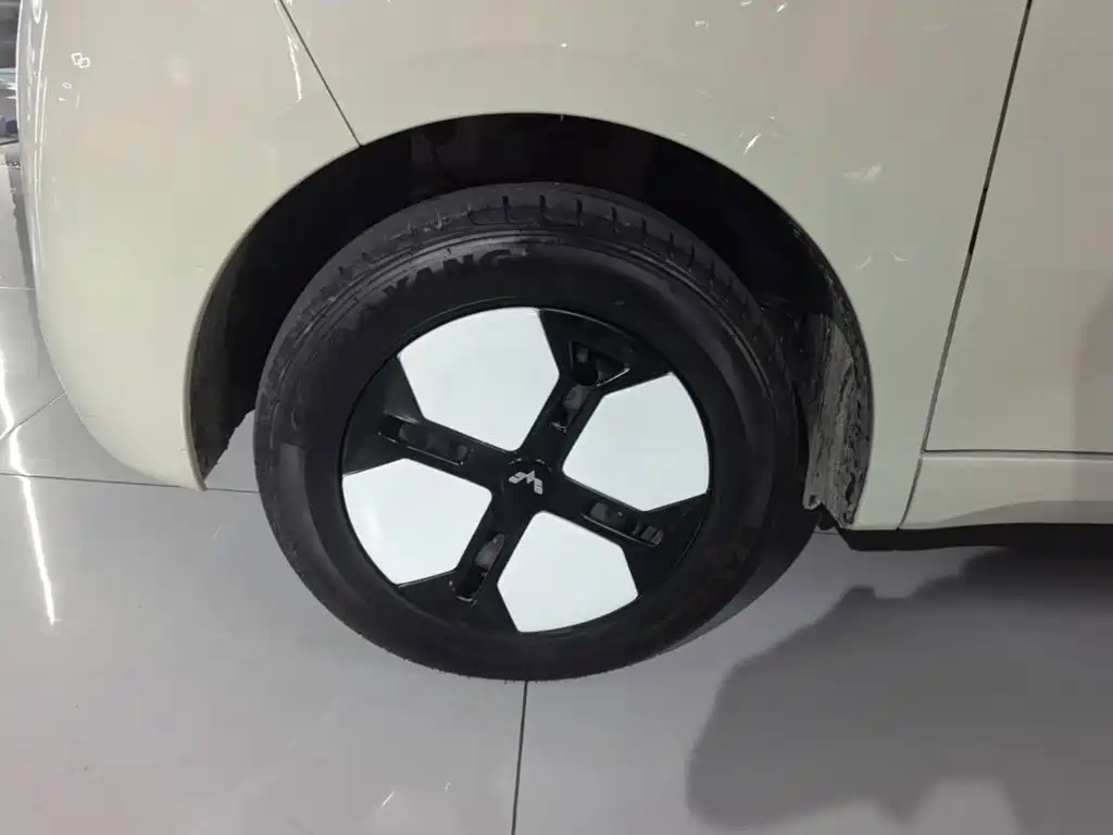 Wuling MINIEV — миниатюра 23