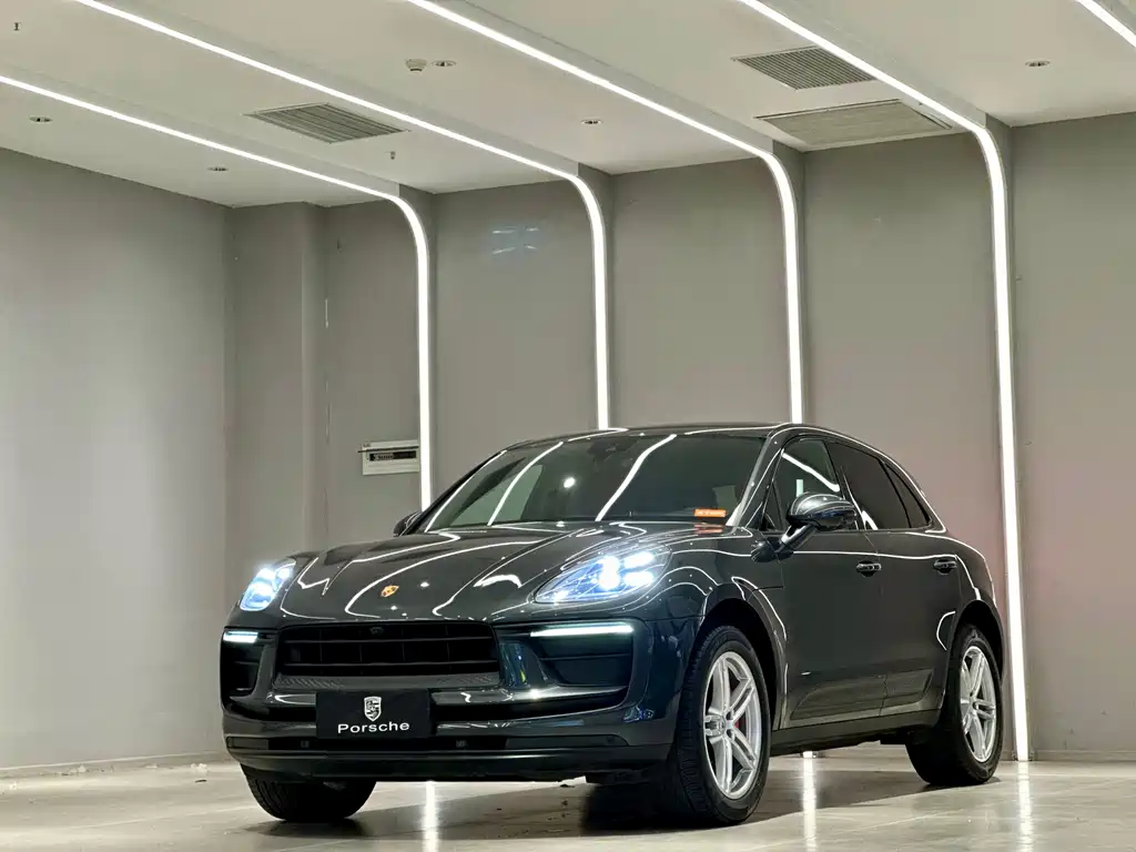 Porsche Macan 2023
