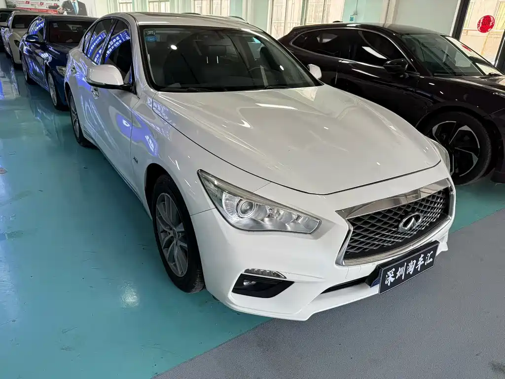 Infiniti Q50L 2019