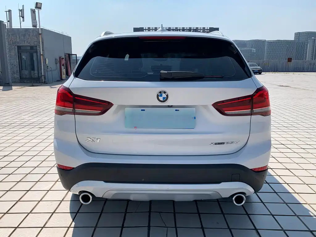 BMW X1 — миниатюра 5