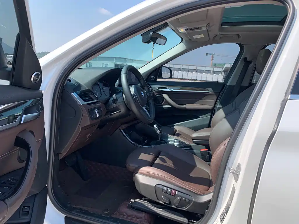 BMW X1 — миниатюра 7
